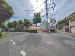平塚市岡崎