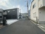 東側公道