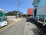 東側前面道路