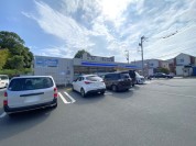 ローソン 伊勢原岡崎店