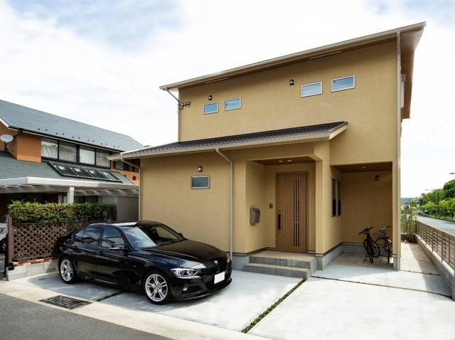 自然を取り込むシンプル和スタイルの家